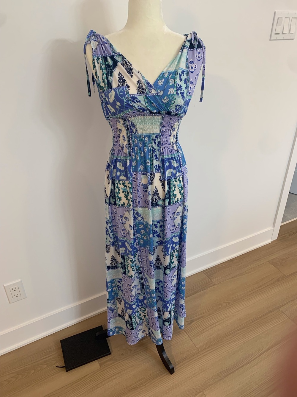 Sleeveless Blue Patchwork Maxi Dress with Tie Straps